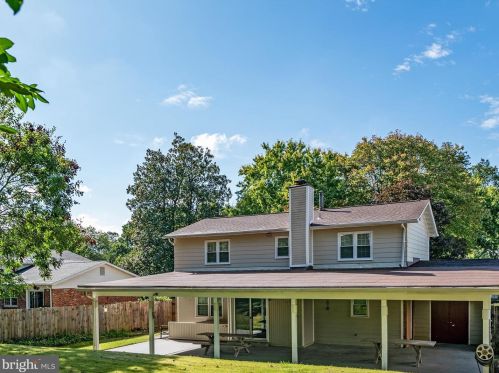 806 Downs Dr, Silver Spring MD 20904-2025 exterior