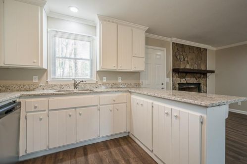 115 Victoria Sta, Holly Springs GA  30189-1468 exterior