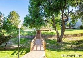 17473 Mansfield Ave, Denver CO  80013-8208 exterior