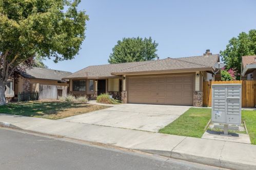 3413 Akeby Dr, Modesto, CA 95356-9454