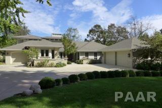 5804 Prospect Rd, Peoria IL  61614-4310 exterior