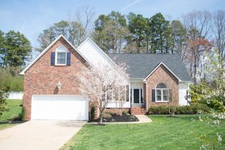 1823 Southridge Dr, Catawba Heights, NC 28012-9580