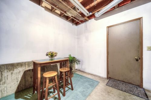 11885 Kepner Dr, Aurora CO 80012-3284 exterior