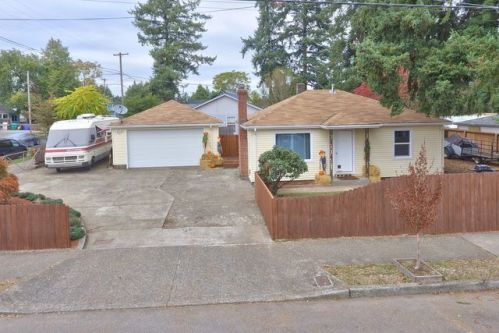 8436 72nd Ave, Portland, OR 97206-8754