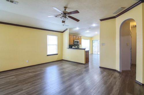 2124 Charmion Ln, Fort Worth TX  76131-1607 exterior