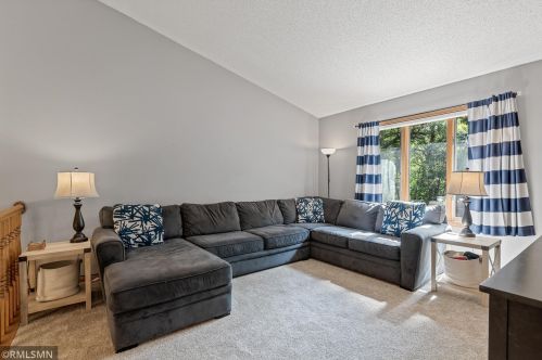 233 Hallam Ave, Saint Paul MN  55115-2096 exterior
