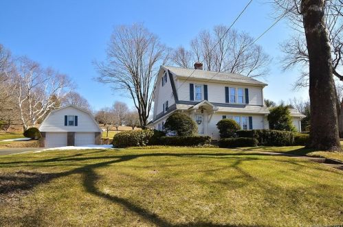 2 Collins Ln, Wapping, CT 06074-2019