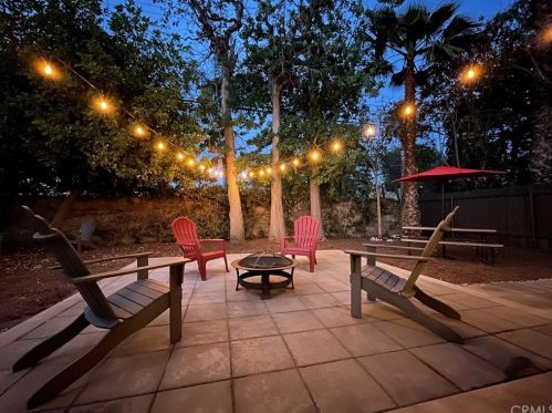 5748 Vesper Ave, Van Nuys, CA 91411-3353