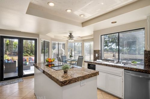 8079 Golden Star Ave, Riverside CA  92506-5710 exterior