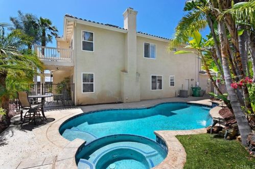 2805 Rancho Rio Chico, Carlsbad, CA 92009-3003
