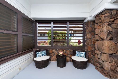 1011 14 Ave, Honolulu HI  96816-3640 exterior