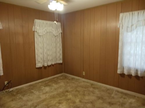 1220 San Felipe St, Angleton TX 77515-5405 exterior