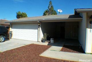1305 Coffee Villa Dr, Modesto, CA 95355-1704