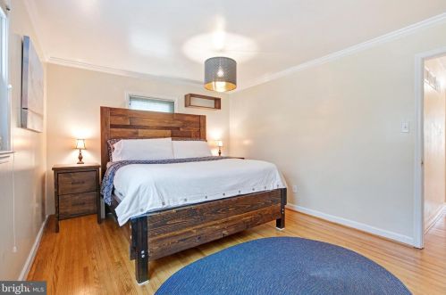 8634 Langport Dr, Springfield VA  exterior