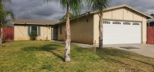 18666 6th St, Bloomington, CA 92316-3749