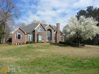 122 Huff Daland Cir, Griffin, GA 30223-6827