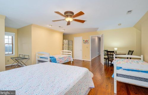 874 Pheasant Hill Rd, Summit Point WV  25446-3634 exterior