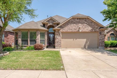 6356 Redeagle Creek Dr, Fort Worth, TX 76179-4705
