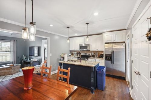 838 Flat Shoals Way, Atlanta GA  30316-2138 exterior