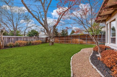 3405 Bryn Mawr Dr, Dallas TX 75225-7723 exterior