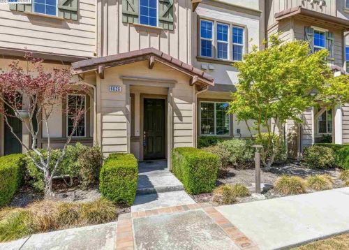 6626 Mariposa Ln, Pleasanton, CA 94568-4232