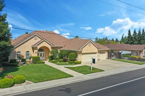 1519 Crom St, Manteca, CA 95337-6507