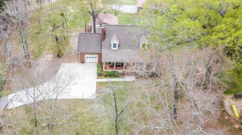 120 Lorenz Pl, Mc Cormick, SC 29835-4120
