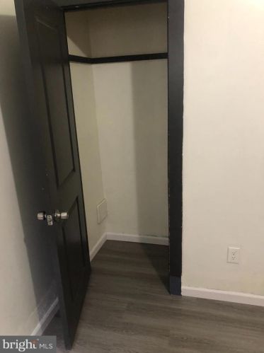 2036 19 St, Philadelphia PA 19121-4120 exterior