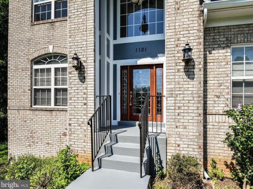 1101 Snider Ln, Silver Spring MD  20905-4135 exterior