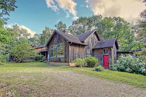 2489 Glade Rd, Clayton, GA 30525-3112