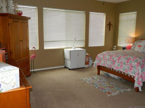 1461 Stanislaus Dr, Chula Vista CA  91913-1479 exterior