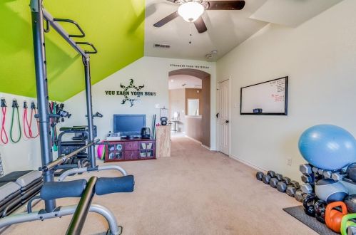 5329 Molasses Dr, Fort Worth TX  76179-8166 exterior