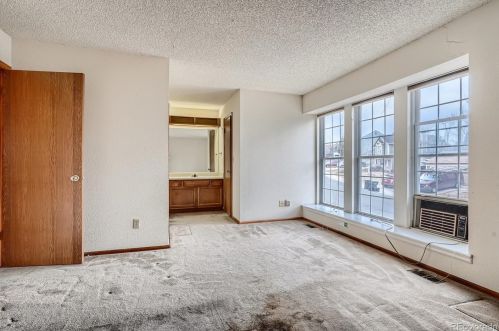 21308 Aberdeen Dr, Aurora CO 80015-3526 exterior