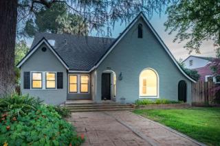409 Harvard Ave, Fresno, CA 93704-5422