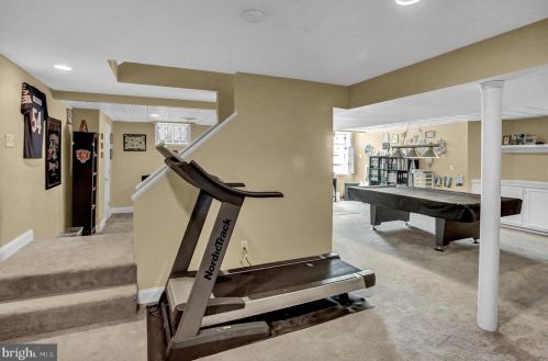 70 Pne Crk Dr, Carlisle PA  17013-9675 exterior