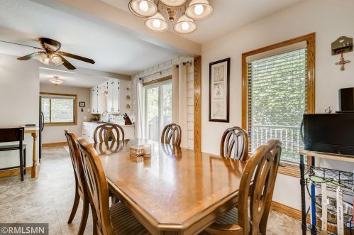 1951 Birch St, Saint Paul MN  55110-4218 exterior