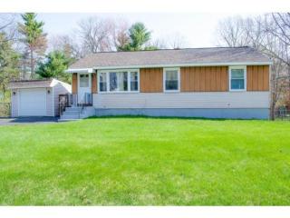 48 B St, Hudson, NH 03051-2843