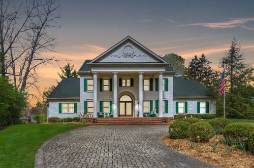 10627 Deerfield Rd, Cincinnati OH  45242-4212 exterior