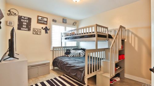 906 Dylan Way, Anaheim CA  92808-1515 exterior