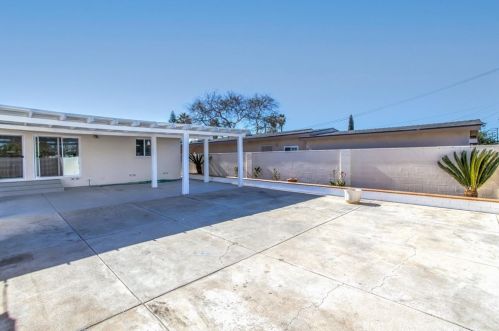 2225 Center St, Anaheim CA  92806-3606 exterior