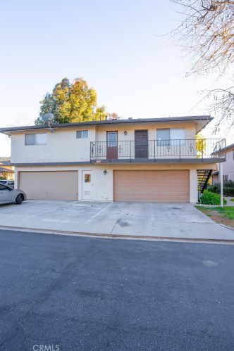 2057 Avenida Placida, Simi Valley CA  93063-4047 exterior