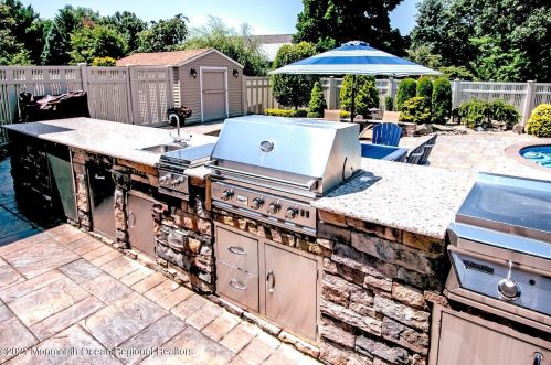 149 Bowne Rd, Tinton Falls NJ  07712-2519 exterior