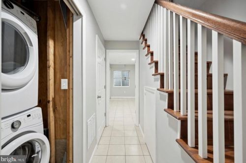 528 13 St, Philadelphia PA  19147-4533 exterior