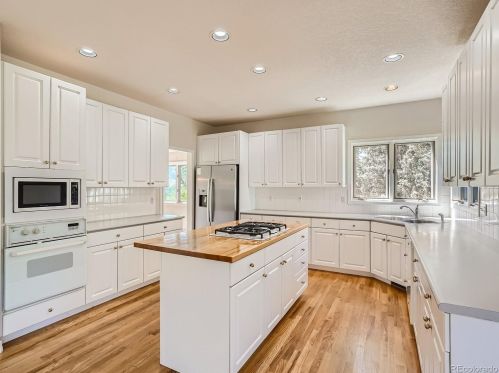 7383 Augusta Dr, Boulder CO  80301-8200 exterior