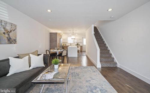 759 22nd St, Philadelphia PA  19130-0027 exterior