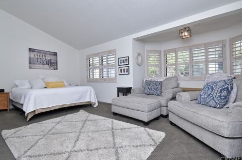 5451 Seneca Pl, Simi Valley CA 93063-2055 exterior