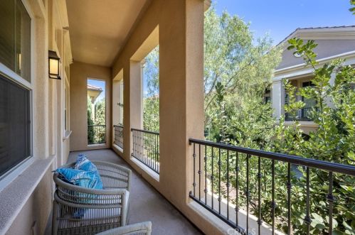 124 Overbrook, Irvine CA  92620-2177 exterior