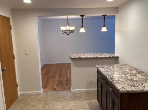 147 Celesta Dr, Grass Valley, CA 95945-5648