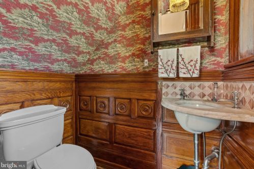 113 Jackson St, Trenton NJ 08611-1720 exterior