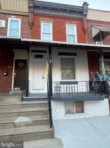 2520 Franklin St, Philadelphia, PA 19148-4511